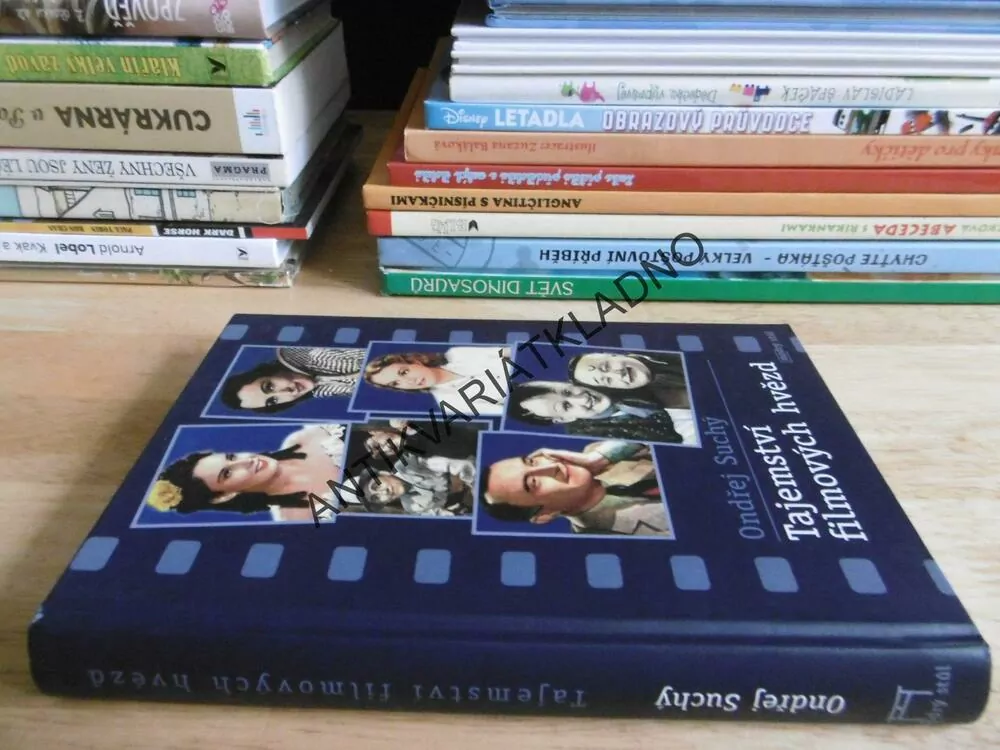 TAJEMSTVÍ FILMOVÝCH HVĚZD, ONDŘEJ SUCHÝ, **an
