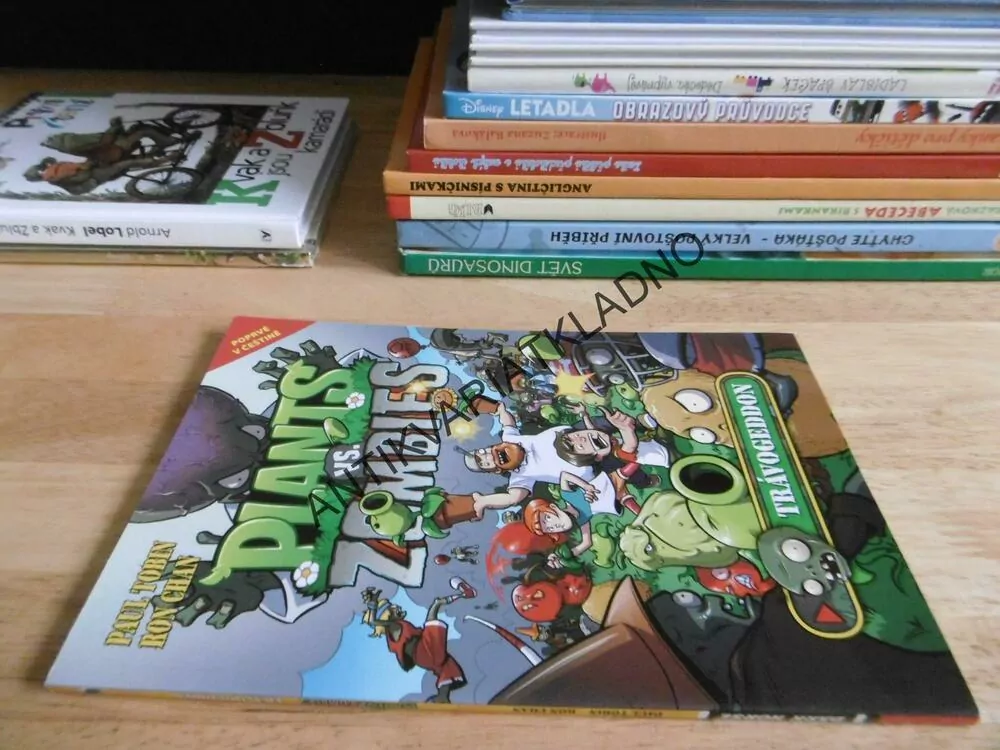 PLANTS VS ZOMBIES, TRÁVOGEDDON, KOMIKS, **an