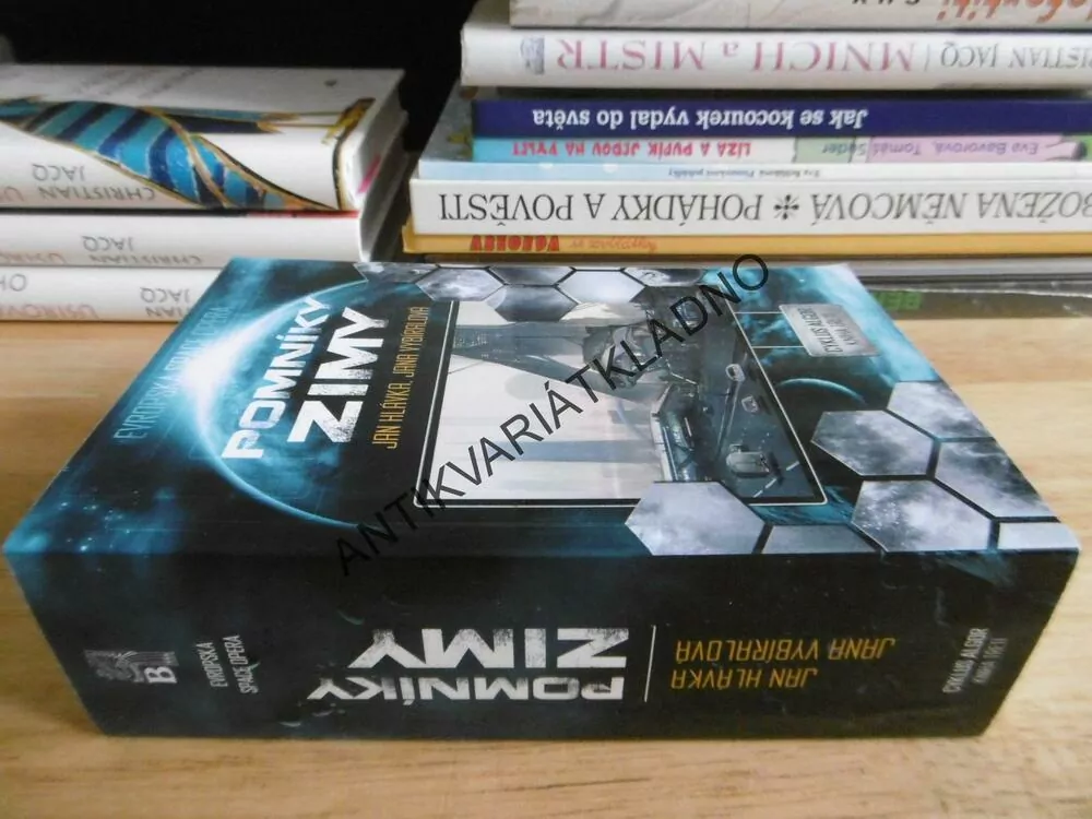 POMNÍKY ZIMY, EVROPSKÁ SPACE OPERA, JAN HLÁVKA, VYBÍRALOVÁ, **an
