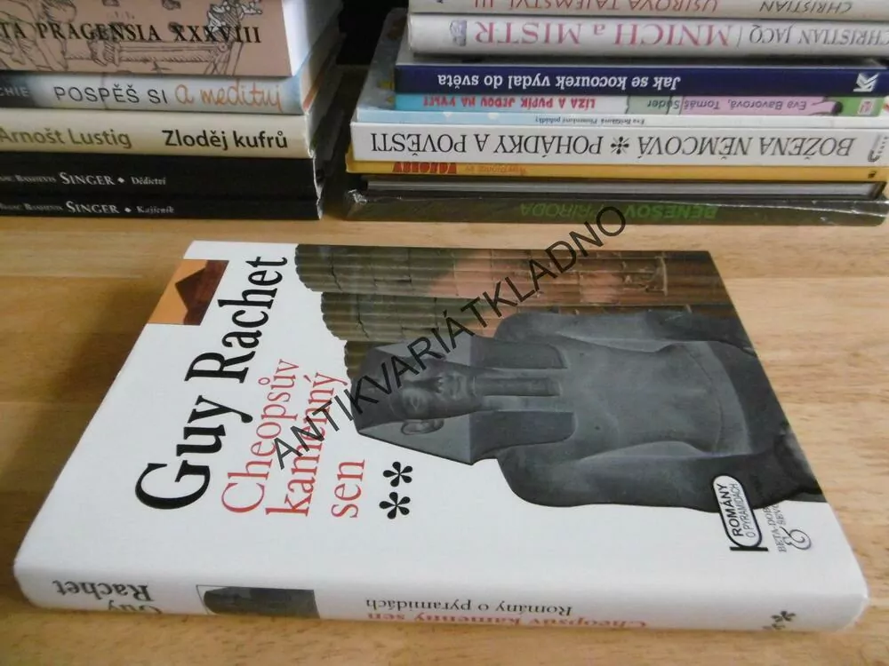 CHEOPSŮV KAMENNÝ SEN 2., GUY RACHET, **an