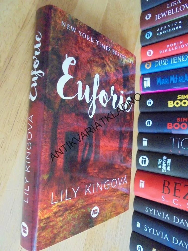 EUFORIE, LILY KINGOVÁ, BESTSELLER, **an