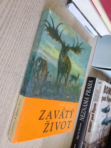 ZAVÁTÝ ŽIVOT, JOSEF AUGUSTA, ZDENĚK BURIAN, **an