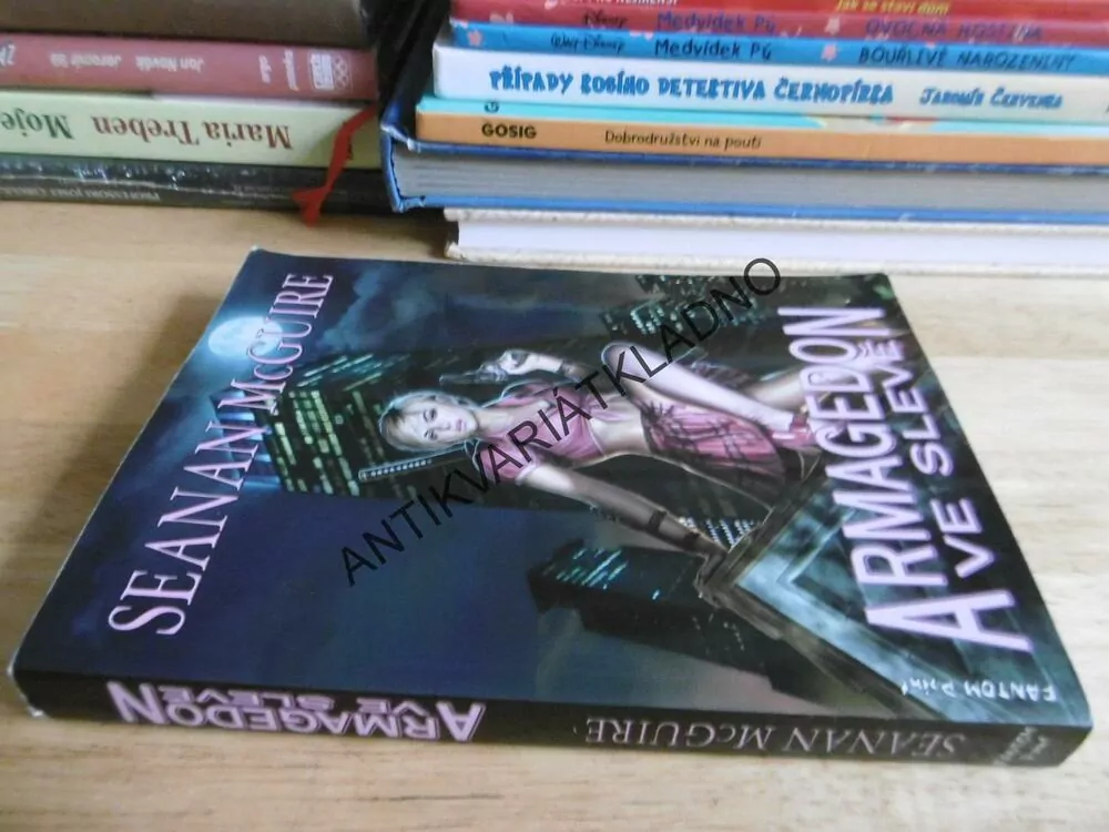 ARMAGEDON VE SLEVĚ, SEANAN MCGUIRE, **an
