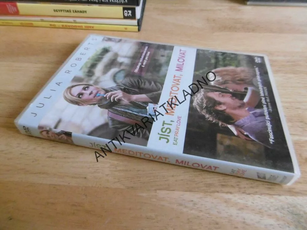 JÍST, MEDITOVAT, MILOVAT, JULIA ROBERTS, DVD FILM