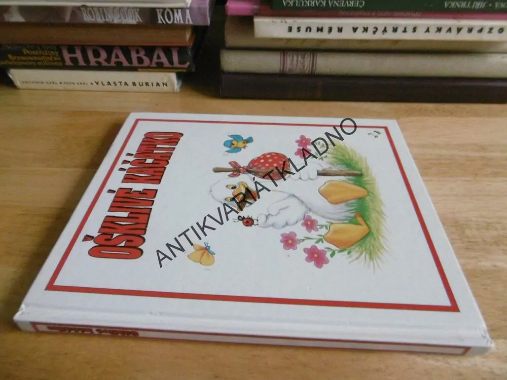 OŠKLIVÉ KÁČÁTKO, **an