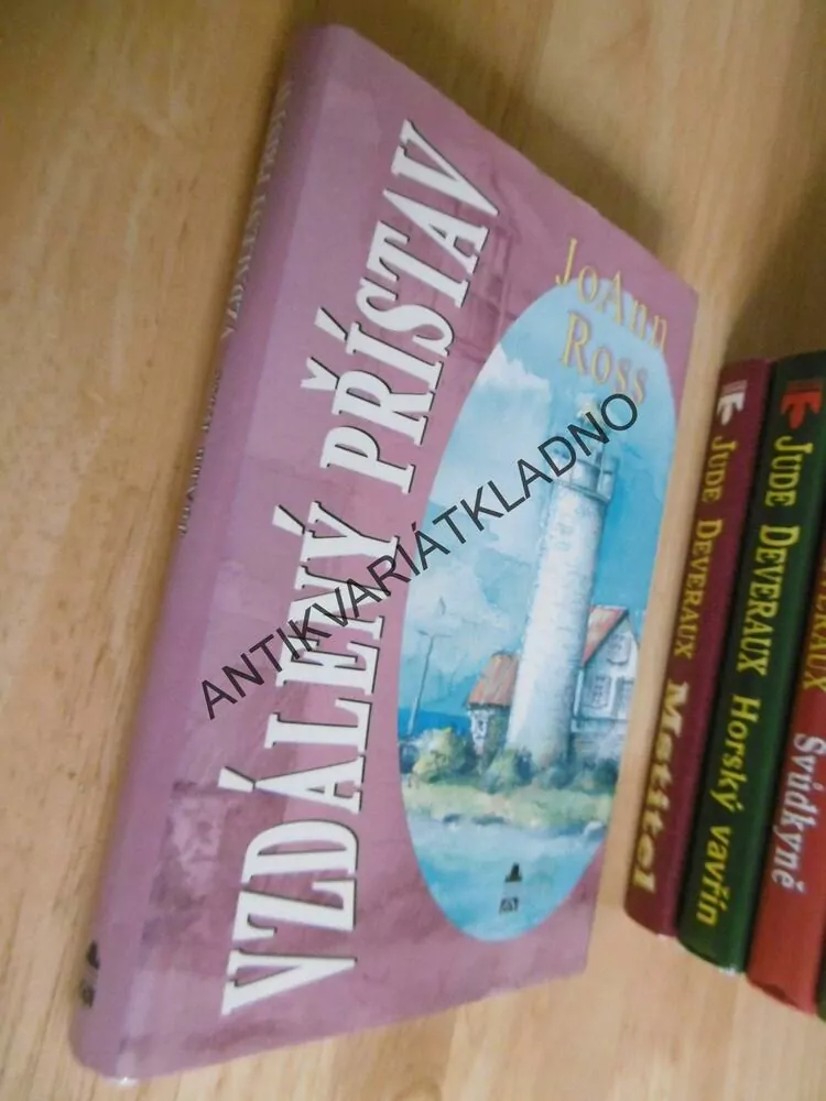 VZDÁLENÝ PŘÍSTAV, JOANN ROSS, **an