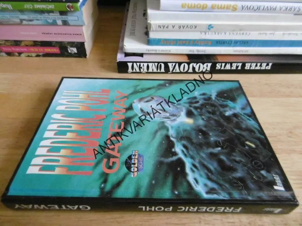GATEWAY, FREDERIC POHL, THE GOLDEN SCI-FI, **an