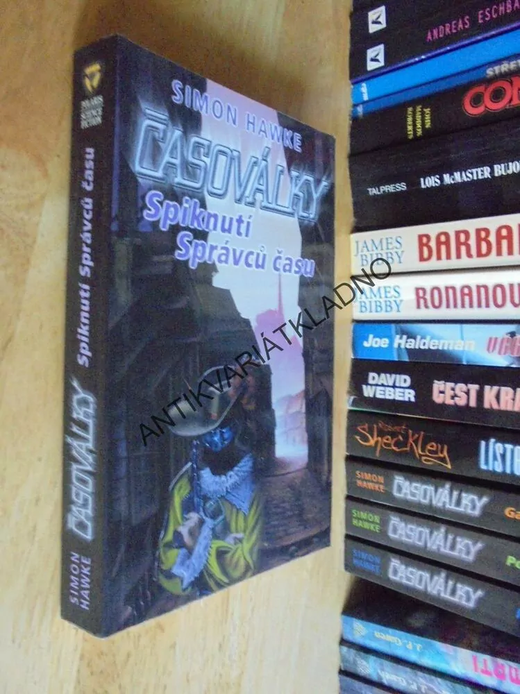 ČASOVÁLKY- SPIKNUTÍ SPRÁVCŮ ČASU, SIMON HAWKE