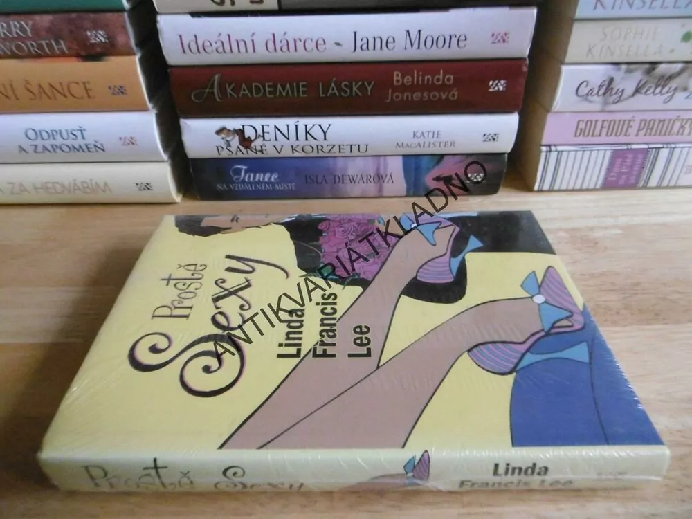 PROSTĚ SEXY, LINDA FRANCIS LEE, **an