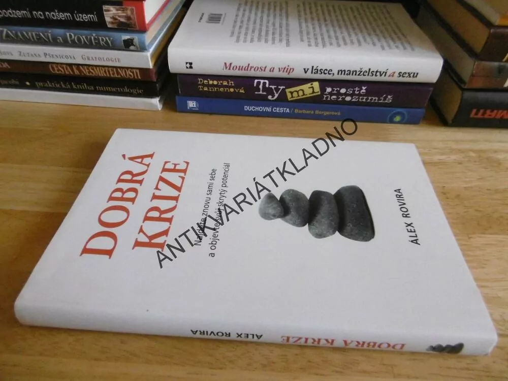DOBRÁ KRIZE, ALEX ROVIRA, **an