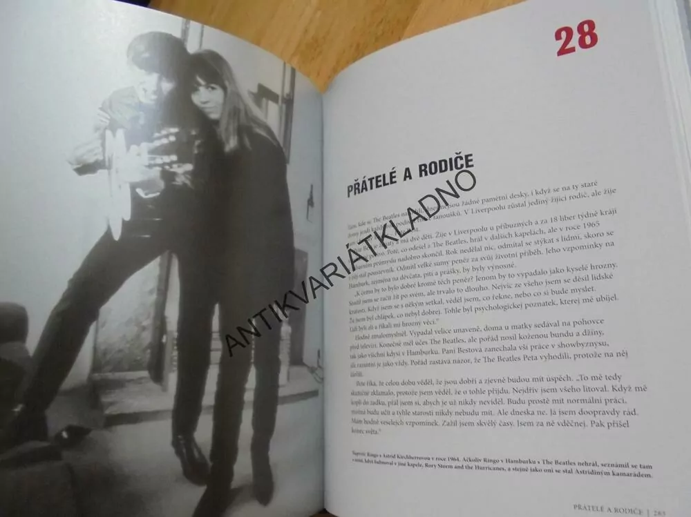 THE BEATLES, HUNTER DAVIES,