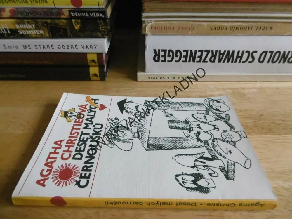 DESET MALÝCH ČERNOUŠKŮ, AGATHA CHRISTIE, ADOLF BORN, **an