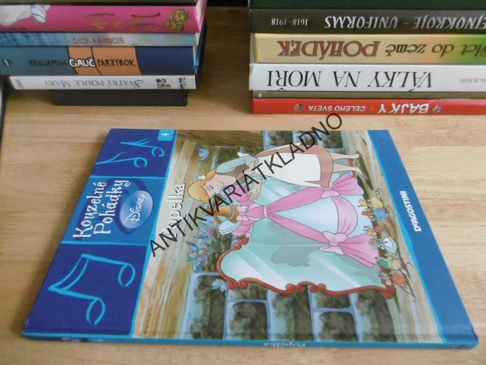 POPELKA, WALT DISNEY, BEZ CD