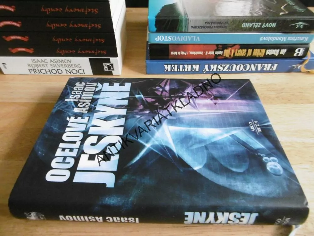 OCELOVÉ JESKYNĚ, ISAAC ASIMOV, **an