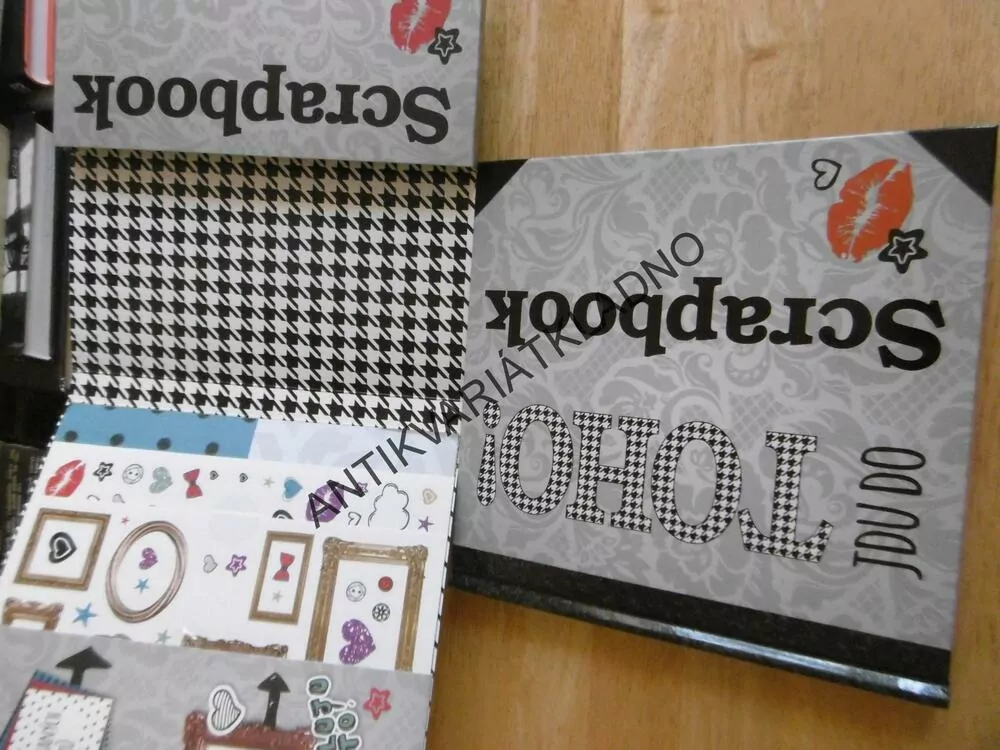 SCRAPBOOK, JDU DO TOHO! VÍC NEŽ 100 SAMOLEPEK, VZOROVANÉ PAPÍRY, **an