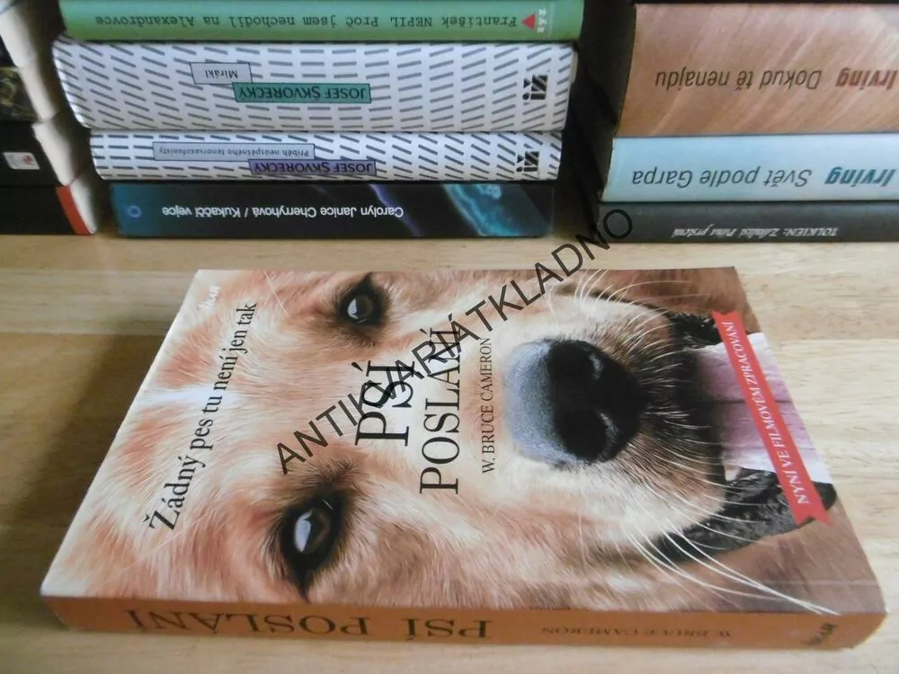 PSÍ POSLÁNÍ, W. BRUCE CAMERON,  **an