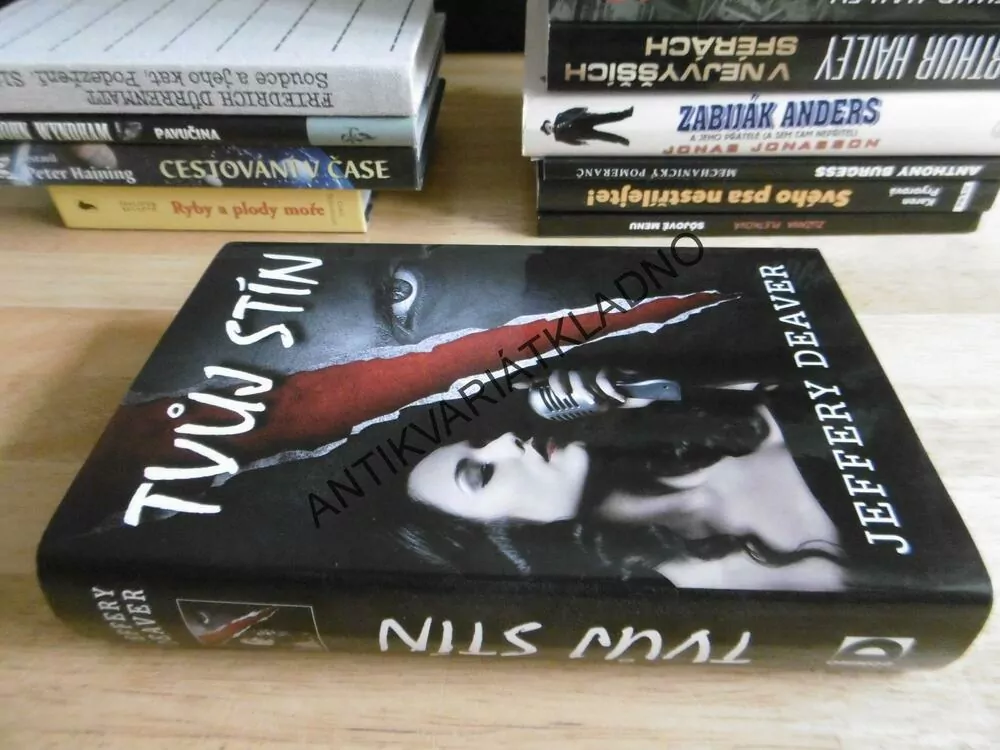 TVŮJ STÍN, JEFFERY DEAVER, **an