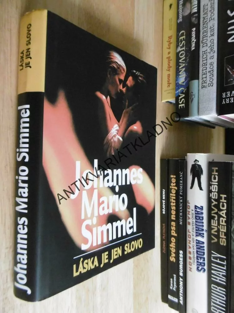 LÁSKA JE JEN SLOVO, JOHANNES MARIO SIMMEL, **an