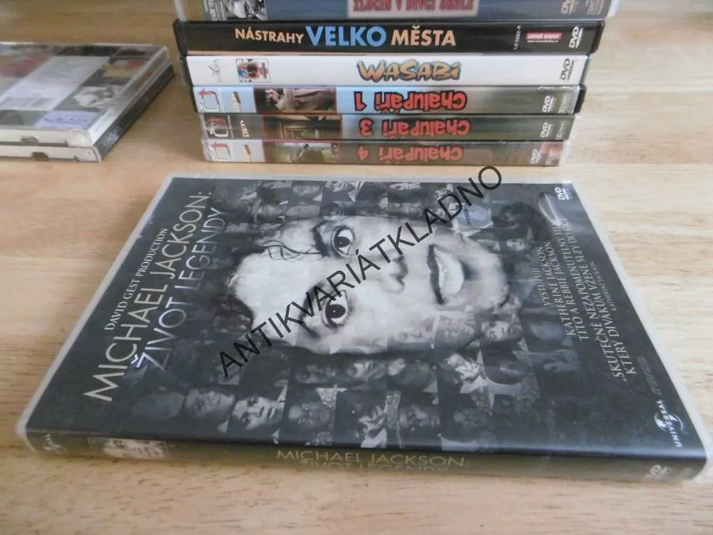 MICHAEL JACKSON: ŽIVOT LEGENDY, DVD HUDBA DOKUMENT