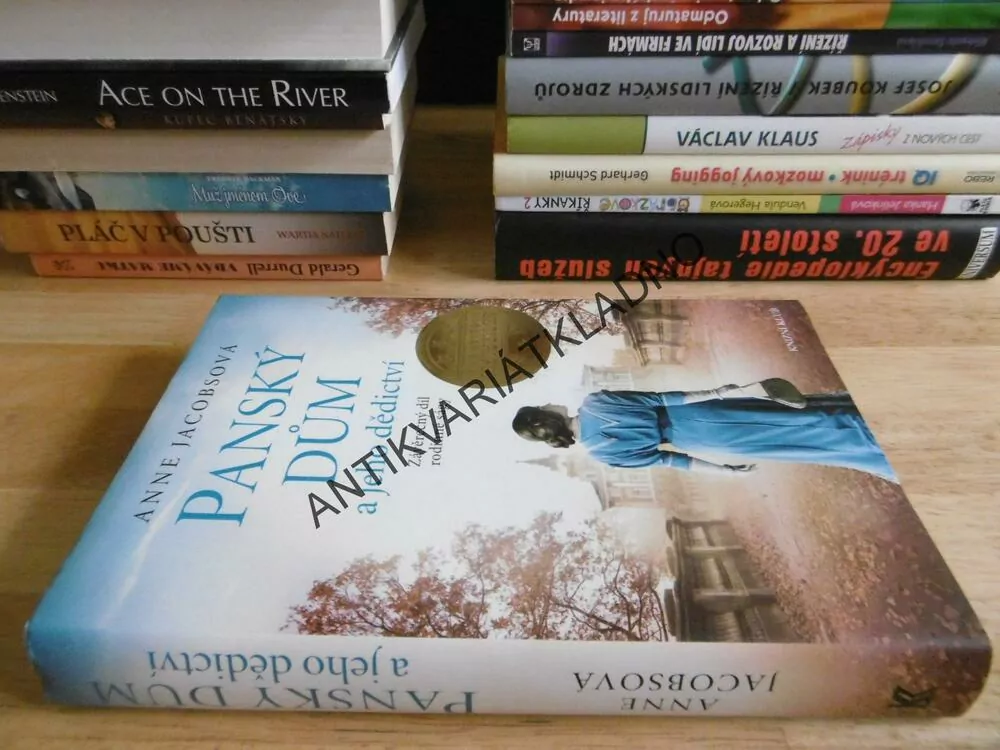 PANSKÝ DŮM A JEHO DĚDICTVÍ, ANNE JACOBSOVÁ, **an