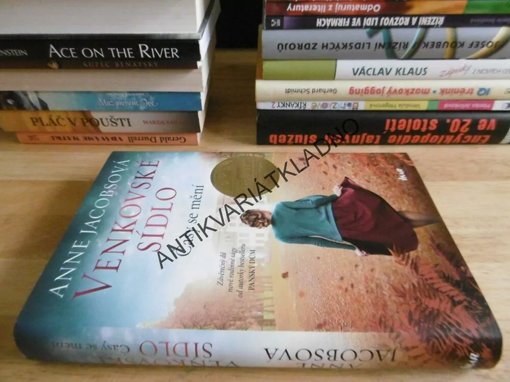 VENKOVSKÉ SÍDLO, ANNE JACOBSOVÁ, ČASY SE MĚNÍ, PANSKÝ DŮM, **an