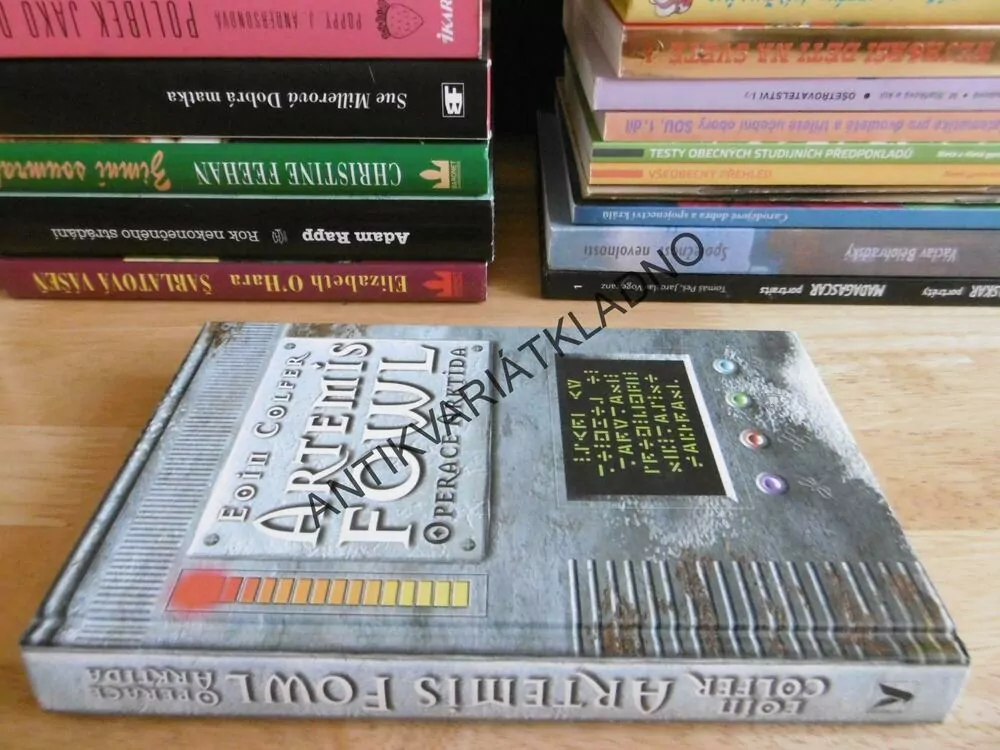 ARTEMIS FOWL, OPERACE ARKTIDA, EOIN COLFER, **an