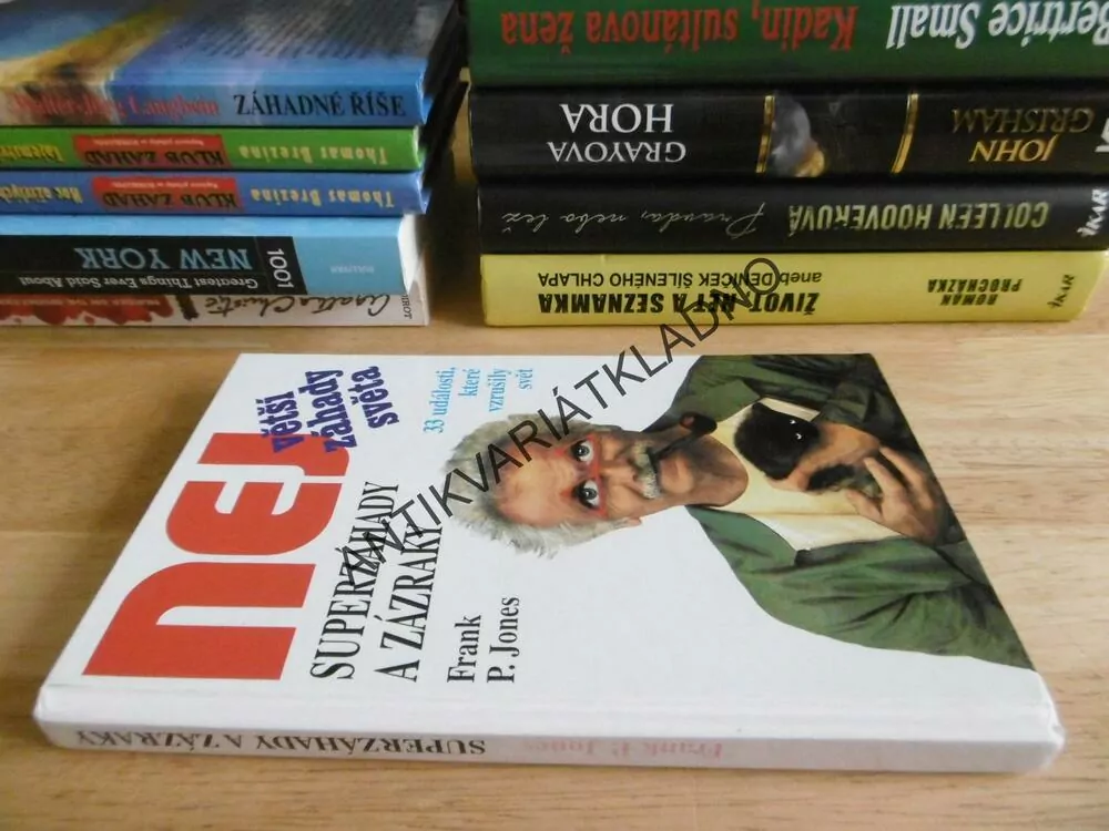 SUPERZÁHADY A ZÁZRAKY, FRANK P.JONES, **an