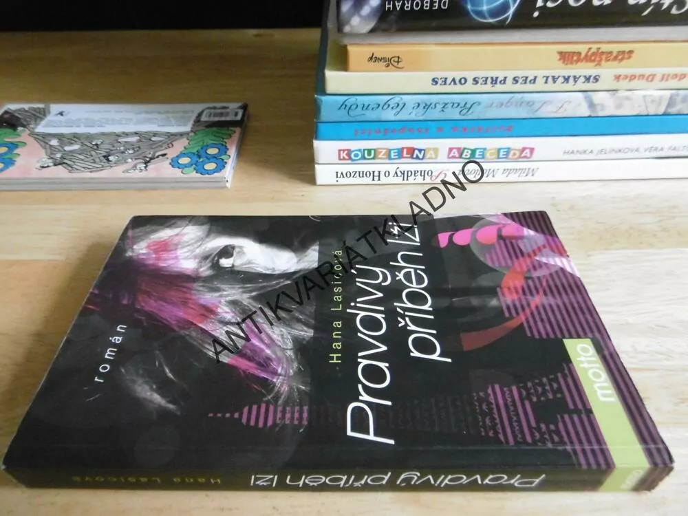 PRAVDIVÝ PŘÍBĚH LŽI, HANA LASICOVÁ, **an