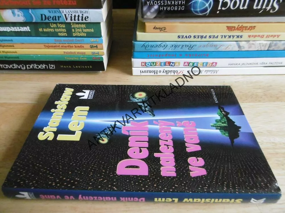 DENÍK NALEZENÝ VE VANĚ, STANISLAW LEM, **an