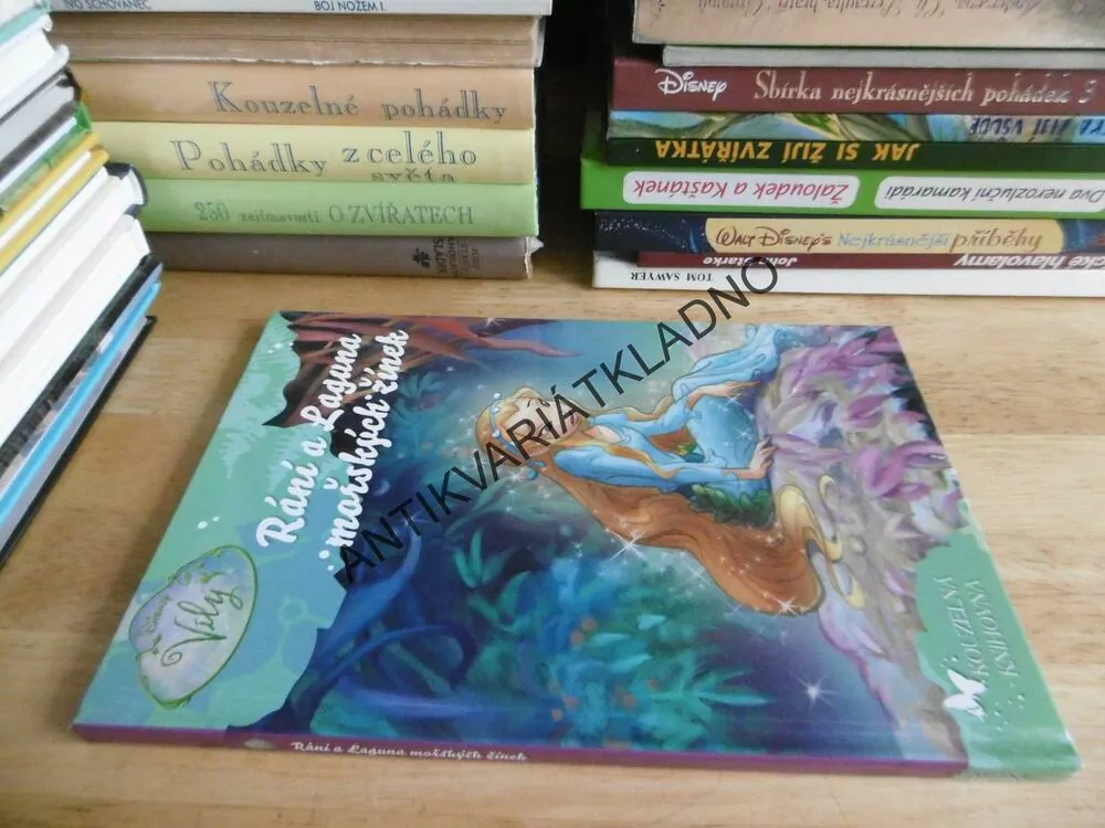 RÁNÍ A LAGUNA MOŘSKÝCH ŽÍNEK, KOUELMNÁ KNIHOVNA VÍLY, WALT DISNEY, **an