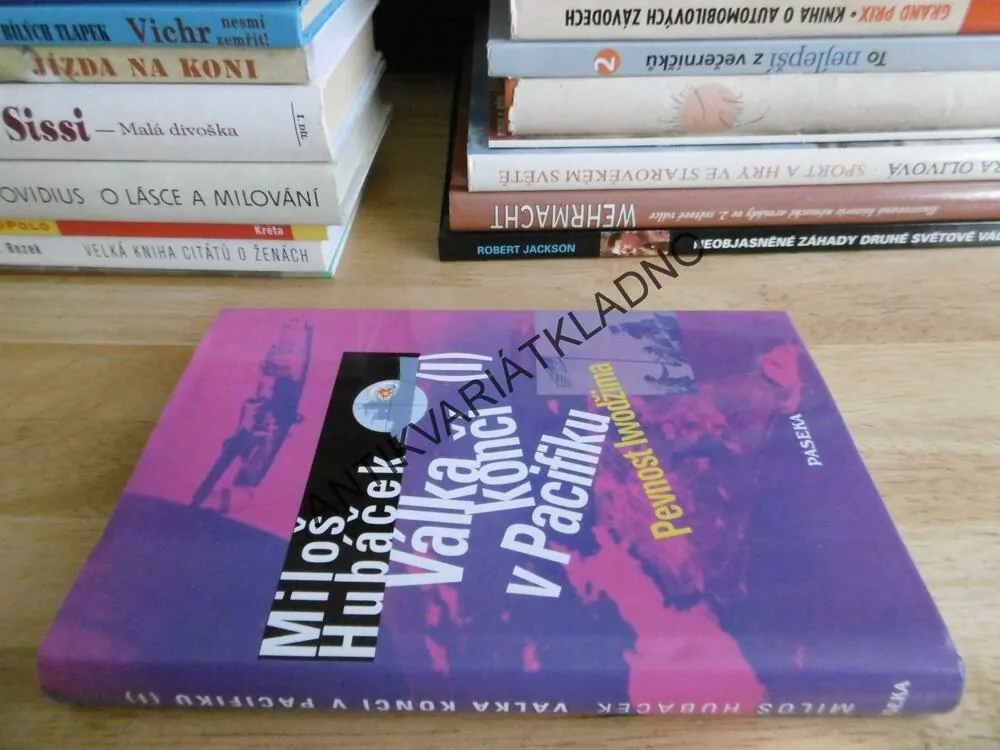VÁLKA KONČÍ V PACIFIKU, 1. PEVNOST IWODŽIMA, MILOŠ HUBÁČEK, **an
