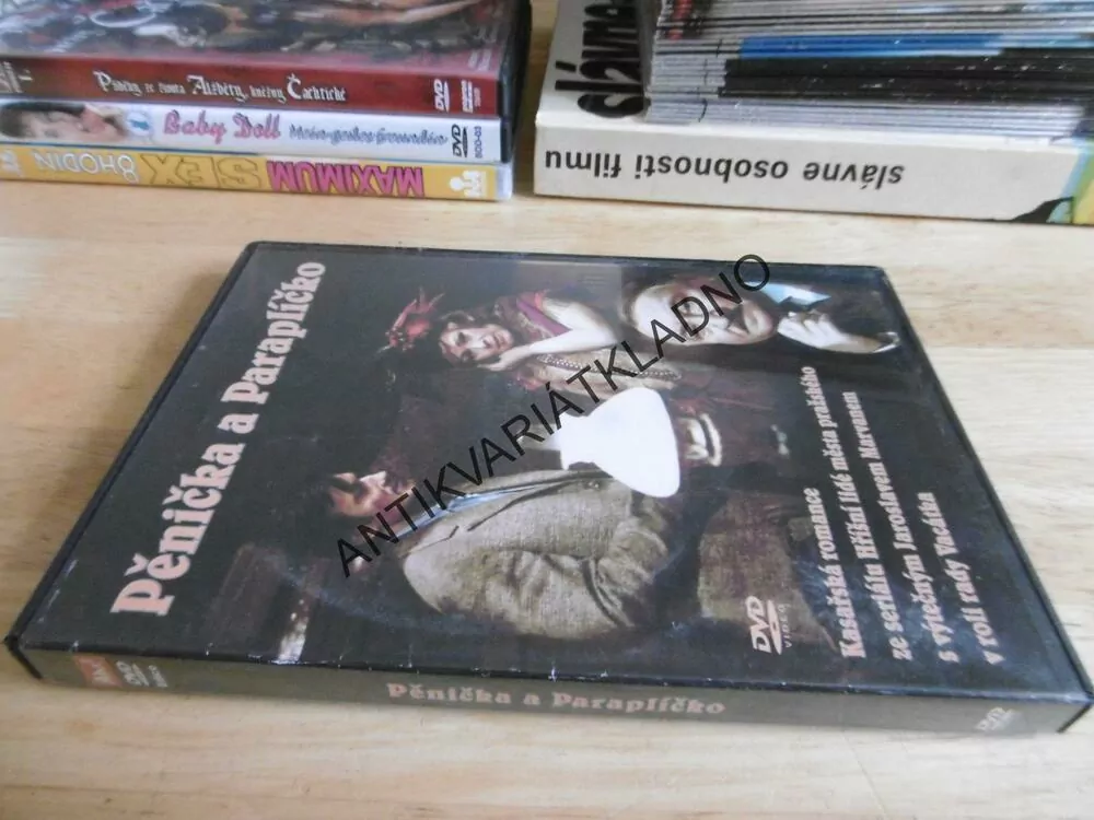 PĚNIČKA A PARAPLÍČKO, DVD FILM