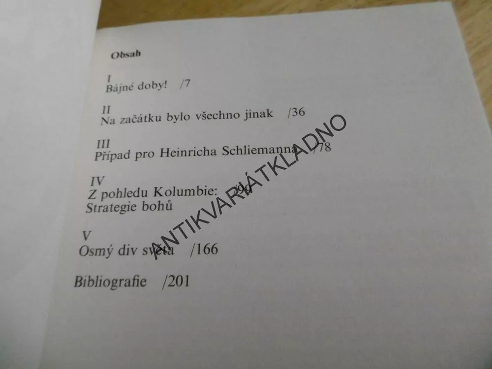 STRATEGIE BOHŮ, ERICH VON DÄNIKEN, **an
