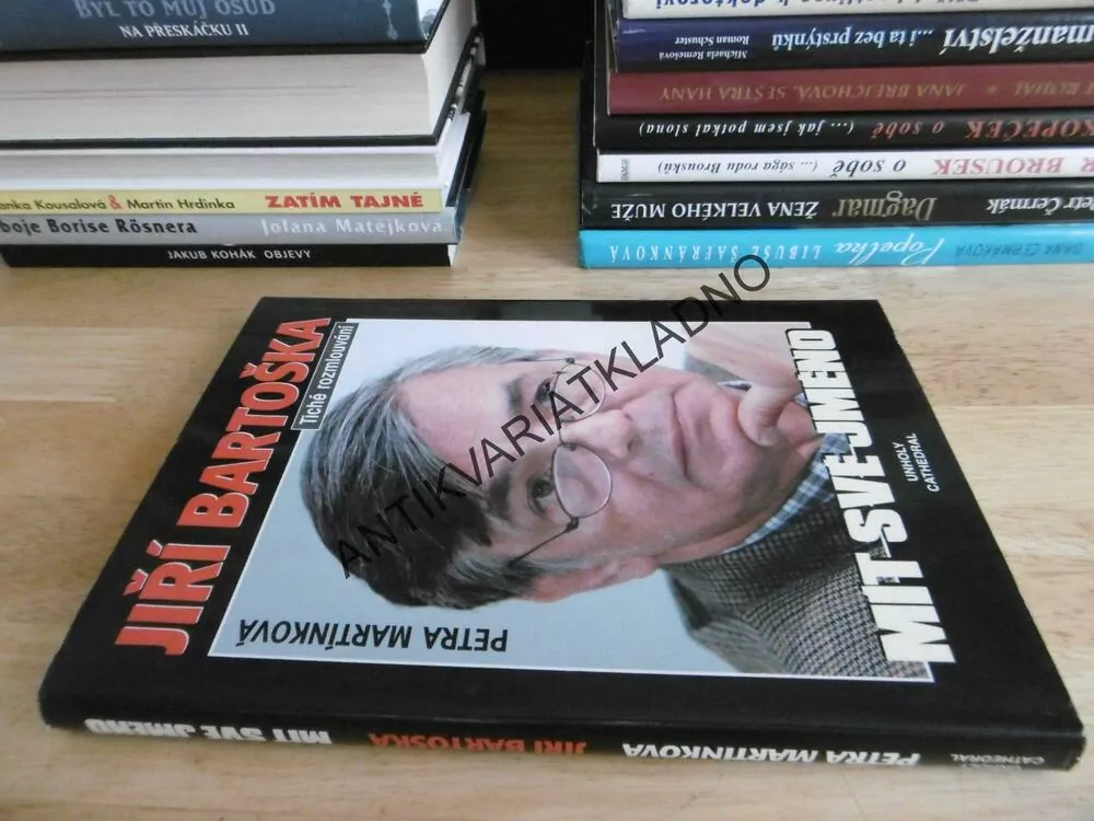 JIŘÍ BARTOŠKA - MÍT SVÉ JMÉNO, PETRA MARTÍNKOVÁ, **an