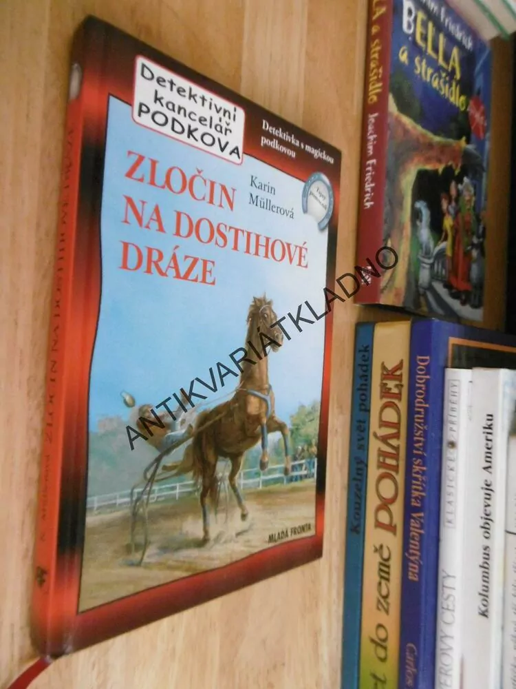 ZLOČIN NA DOSTIHOVÉ DRÁZE, KARIN MULLEROVÁ, **an