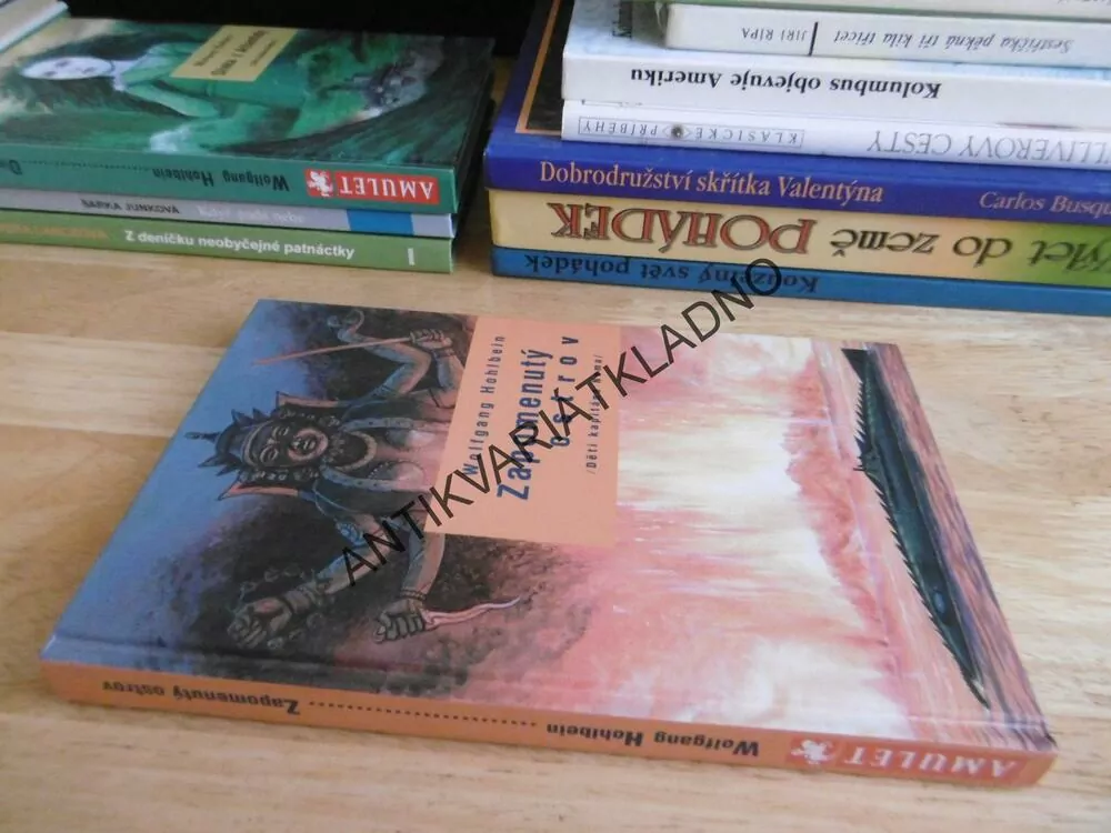 ZAPOMENUTÝ OSTROV, WOLFGANG HOHLBEIN, **an