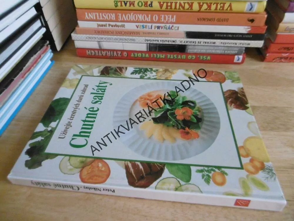 CHUTNÉ SALÁTY, PETR NIKOLAY, **an