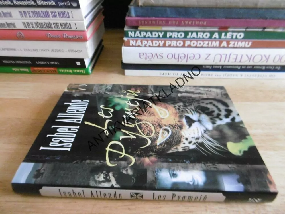 LES PYGMEJŮ, ISABEL ALLENDE, **an