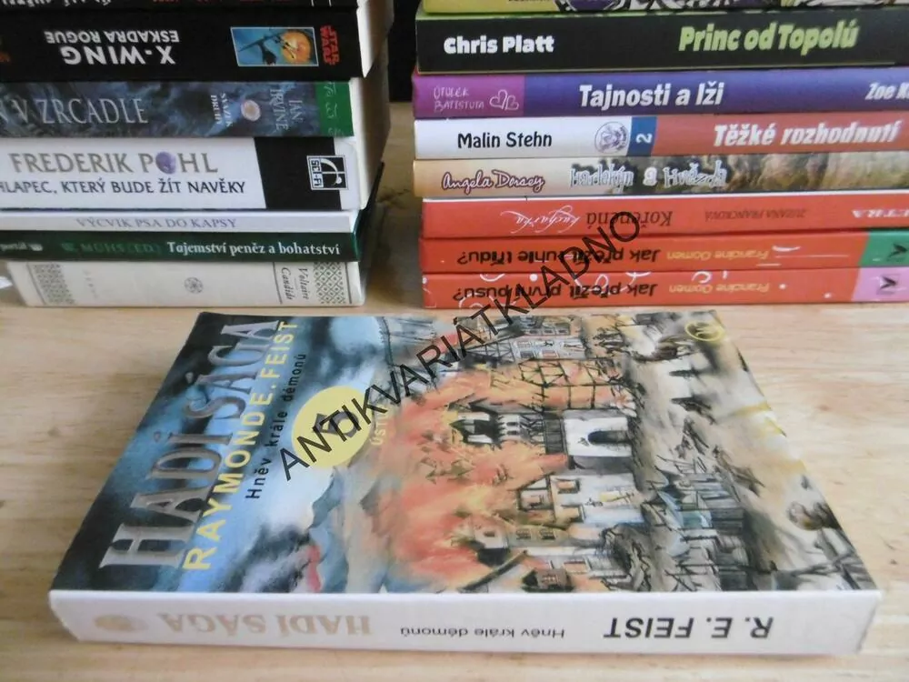 HADÍ SÁGA, HNĚV KRÁLE DÉMONŮ, ÚSTUP 5, RAYMOND E. FEIST, **an
