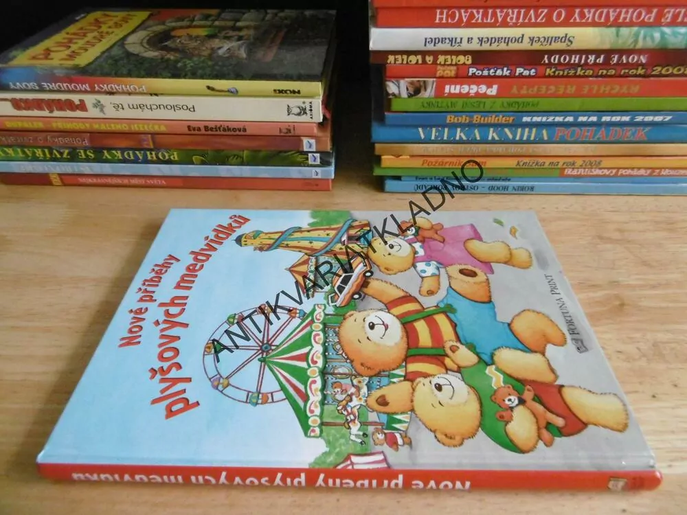 NOVÉ PŘÍBĚHY PLYŠOVÝCH MEDVÍDKŮ, URSULA MUHROVÁ, UWE MÜLLER, UTE LUTZOVÁ, HELEN SMITHOVÁ, **an