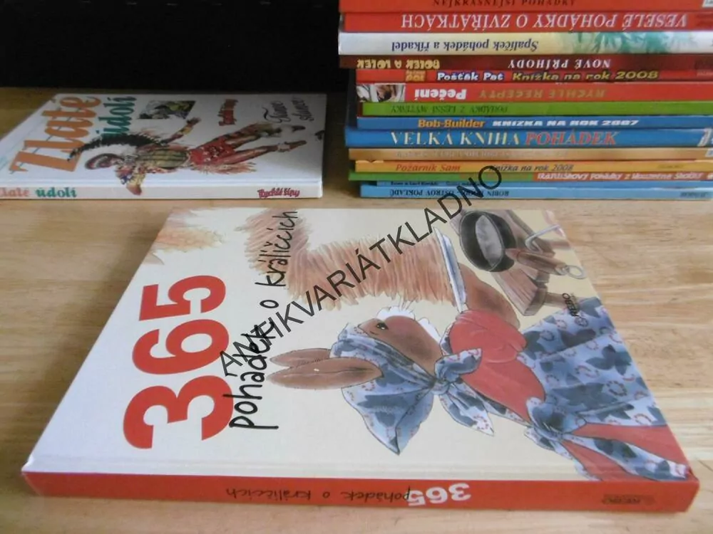 365 POHÁDEK O KRÁLÍČCÍCH, **an