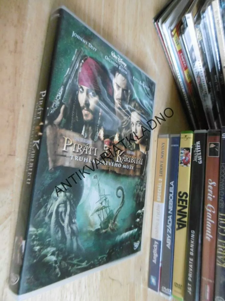 PIRÁTI Z KARIBIKU, TRUHLA MRTVÉHO MUŽE, DVD FILM