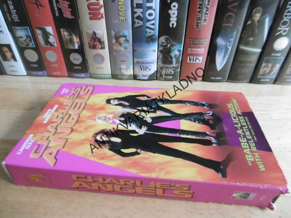 CHARLE'S ANGLES, BEZ ČESKÉ PODPORY, VHS