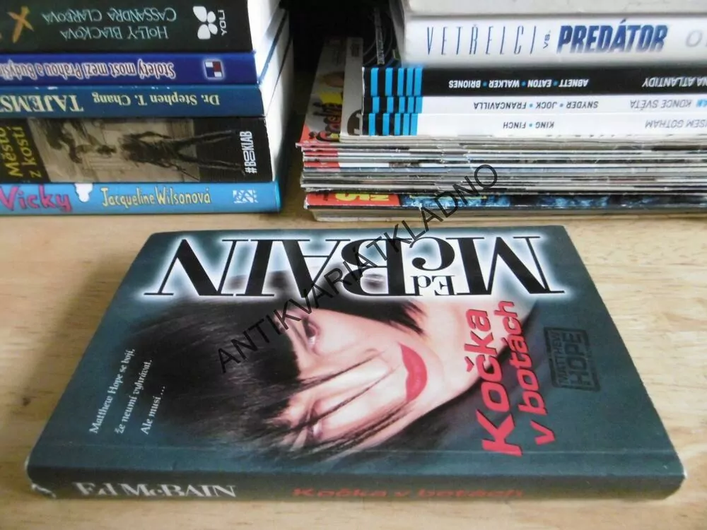 KOČKA V BOTÁCH, ED MCBAIN, **an