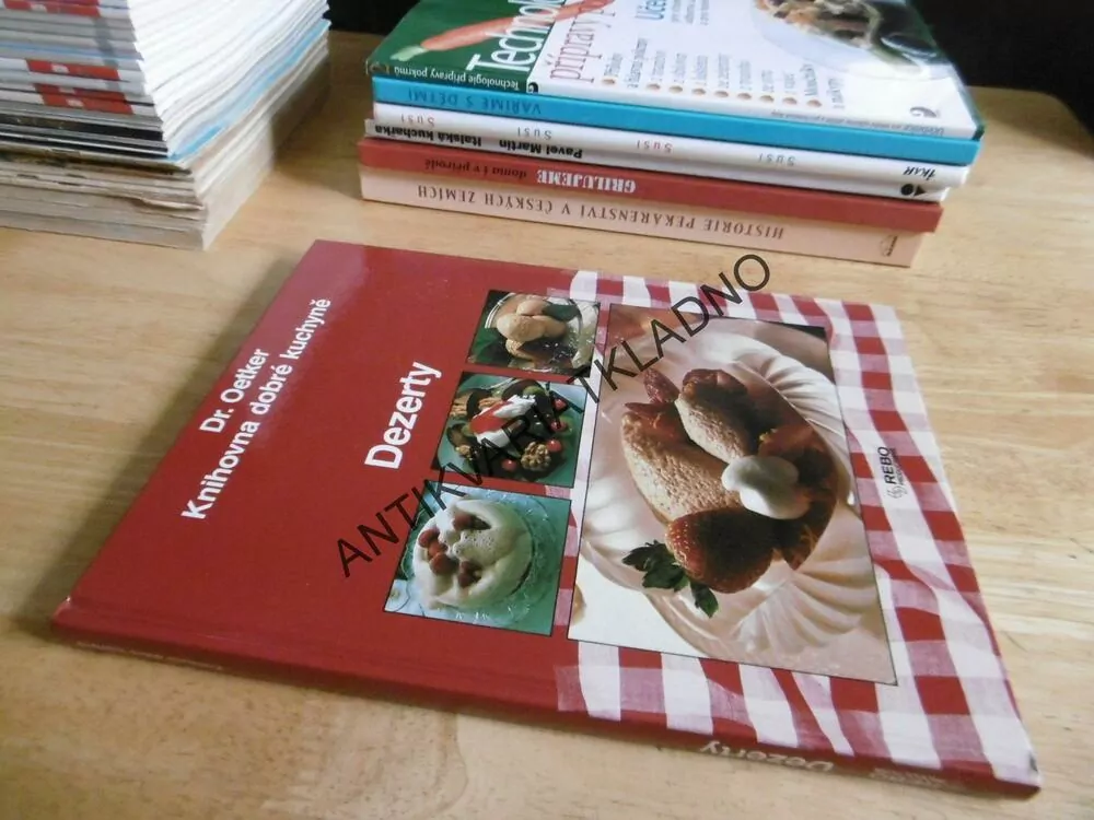 DEZERTY, DR. OETKER, KNIHOVNA DOBRÉ KUCHYNĚ, KUCHAŘKA, **an