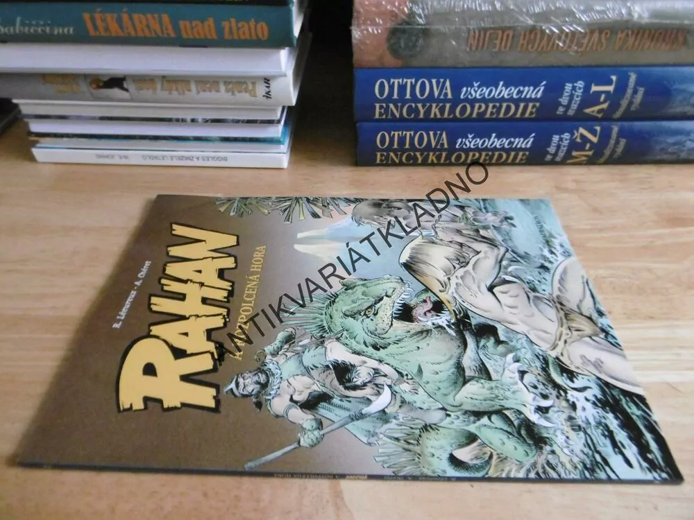 RAHAN A ROZPOLCENÁ HORA, KOMIKS, **an