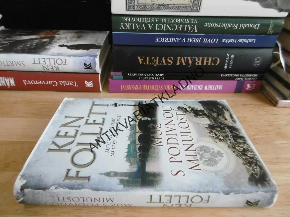 MUŽ S PODIVNOU MINULOSTÍ, KEN FOLLETT, **an