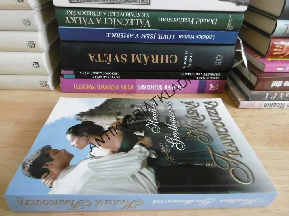 KRÁSNÁ FRANCOUZKA, HEATHER GROTHAUSOVÁ, **an
