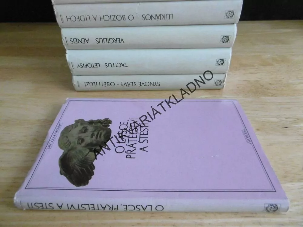 O LÁSCE, PŘÁTELSTVÍ A ŠTĚSTÍ, **an