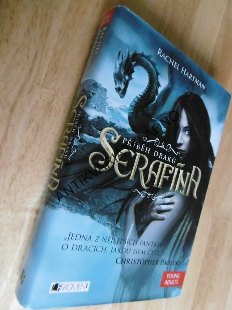 SERAFÍNA, PŘÍBĚH DRAKŮ, RACHEL HARTMAN, **an